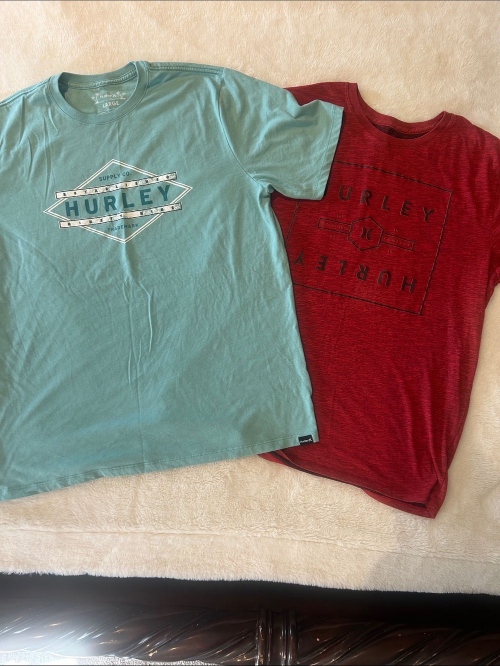 Hurley Kids Short-Sleeve Graphic Tees - Teal & Red